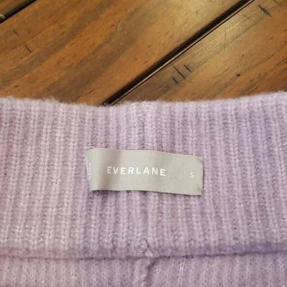 Everlane cozy stretch shorts - Picture 4 of 7